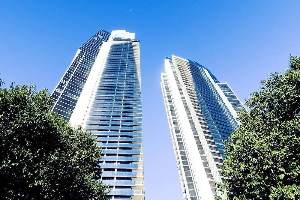 Circle On Cavill - Private Apartments - Apartment Stay Χρυσή Ακτή